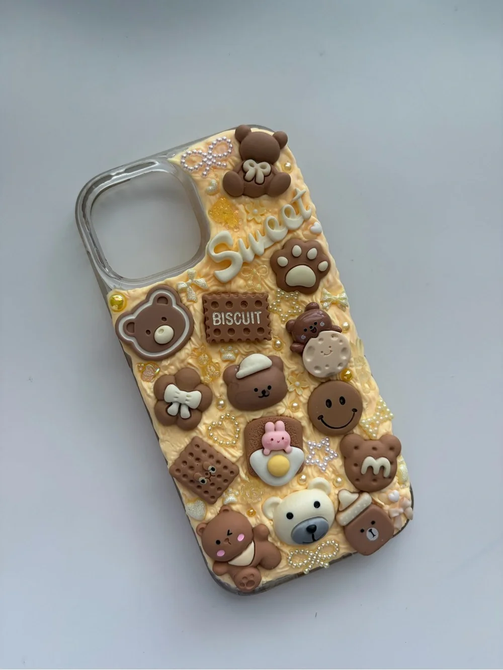 HAND MADE Decoden iPhone 15 Case
